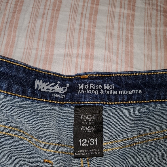 Massimo Shorts - Picture 2 of 4